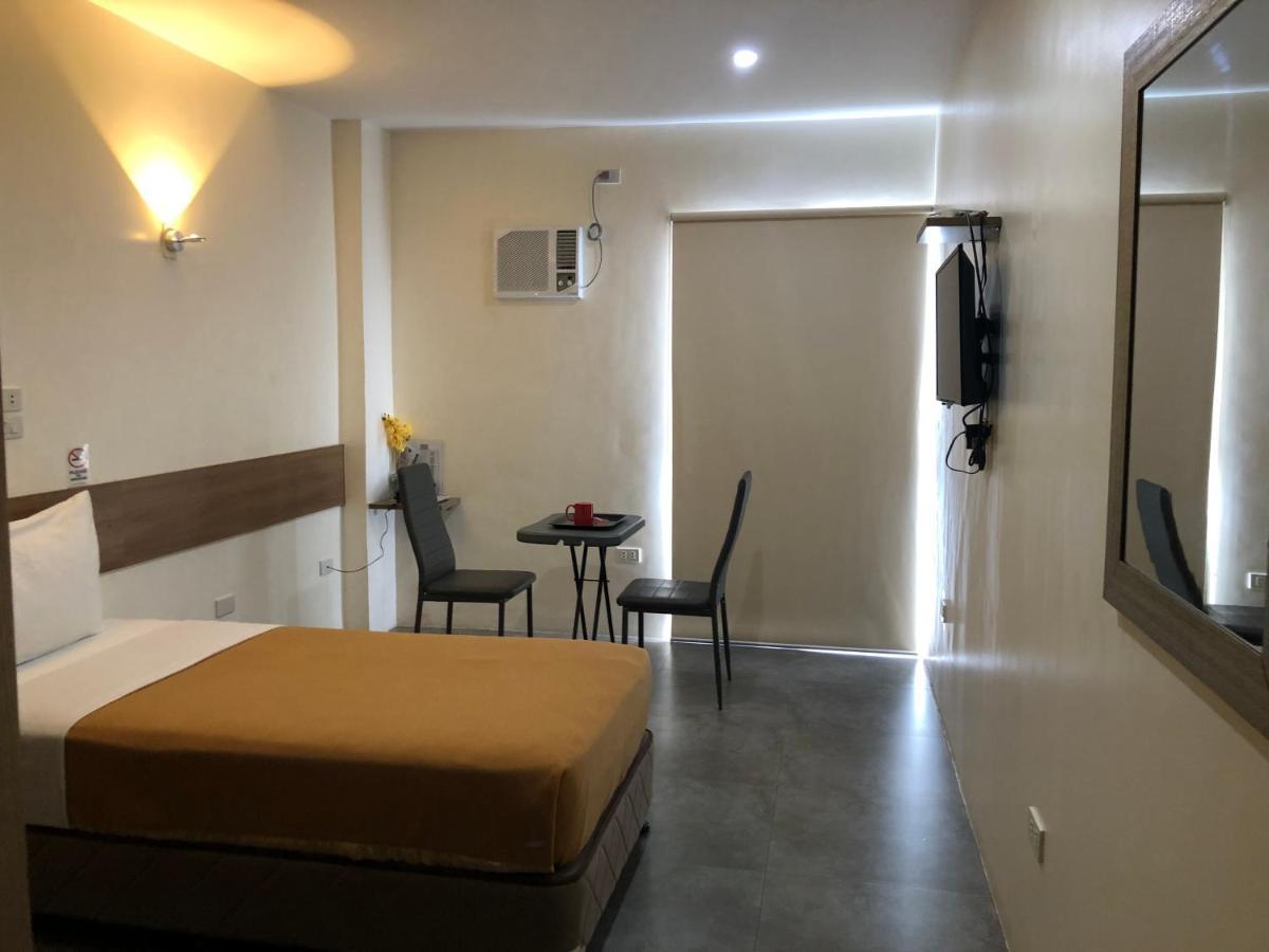 18 Suites Cebu Exterior photo